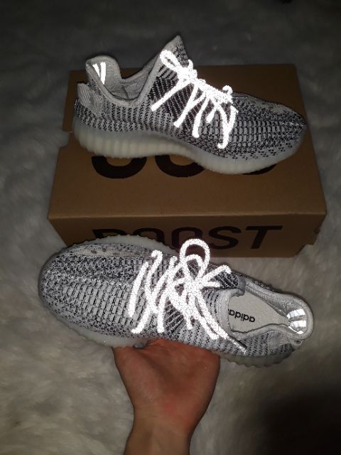 yeezy static store list