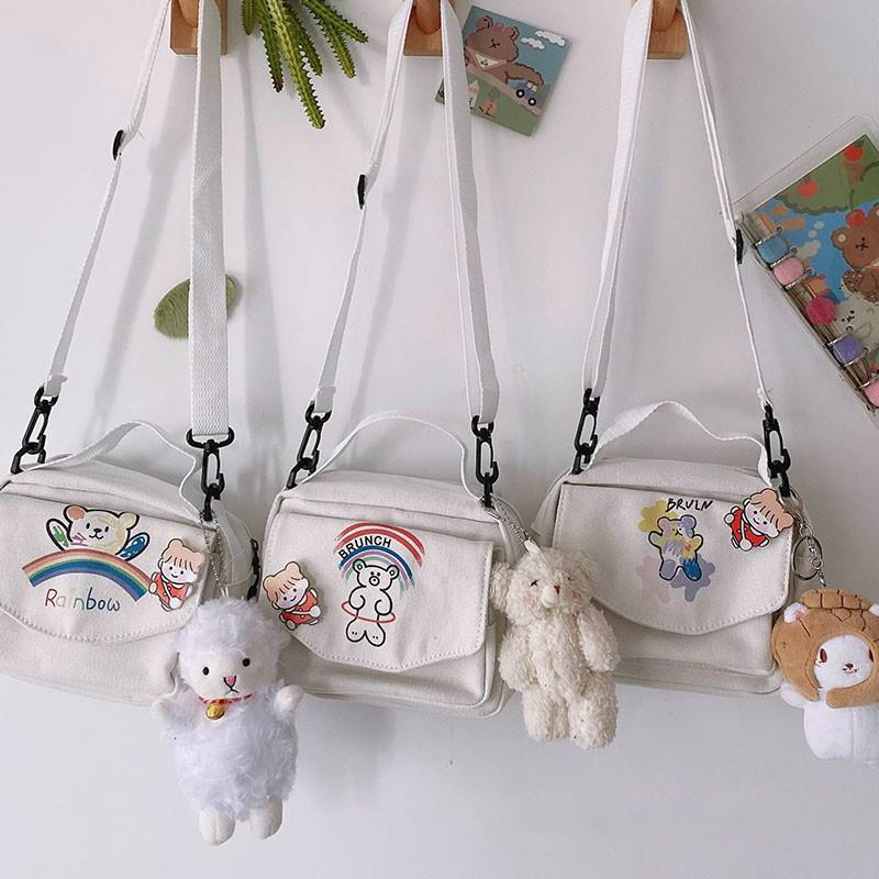 Túi đeo chéo vải canvas họa tiết gấu hoạt hình dễ thương dành cho nữ