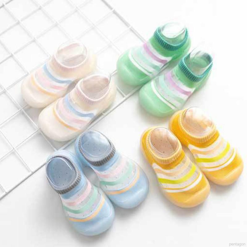 Giày Đế Silicon Mềm Chống Trượt Thoáng Khí Họa Tiết Kẻ Sọc Cho Bé