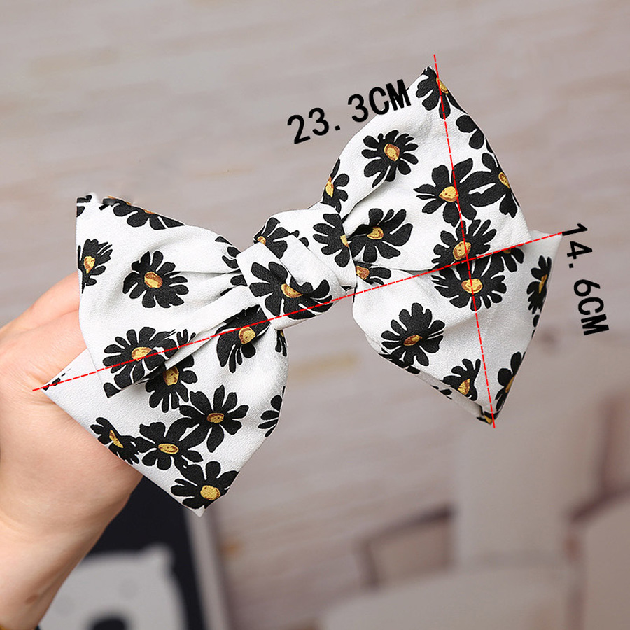 Phụ kiện trang trí tóc hình hoa cúc xinh xắn cho nữ