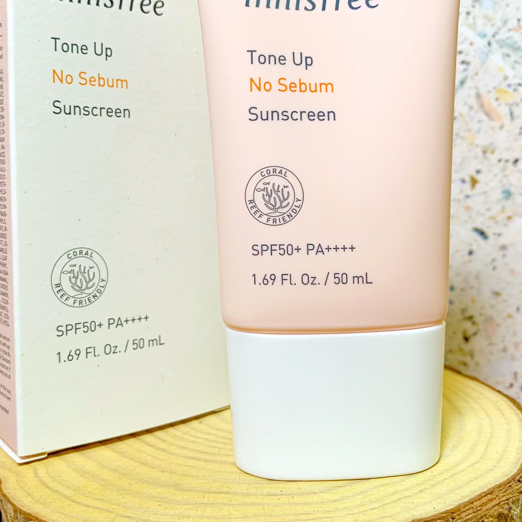 Kem chống nắng kiềm dầu nâng tone Innisfree Tone Up No Sebum Sun Screen Cream SPF50+ PA+++