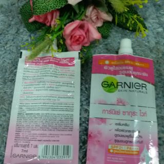 Kem garnier ( của bộ kem clobetamil g)