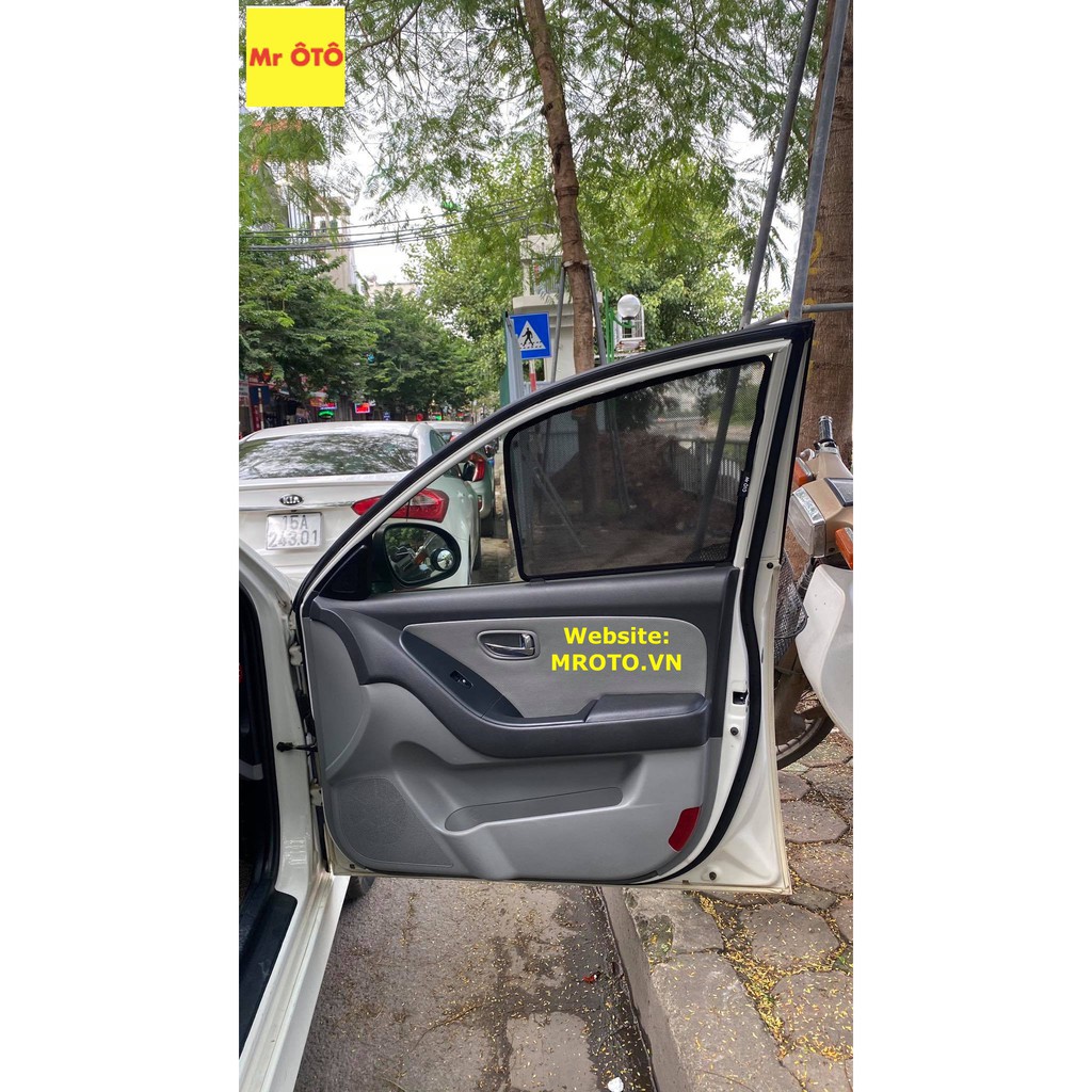 RÈM CHE NẮNG NAM CHÂM CHO XE HYUNDAI AVANTE . BẢO HÀNH 2 NĂM TOÀN QUỐC