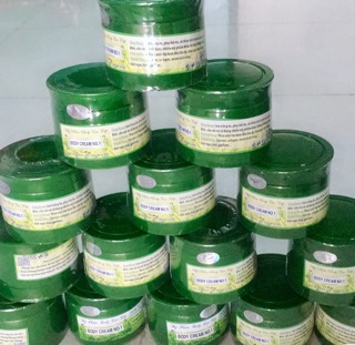 Kem body trắng da No 1