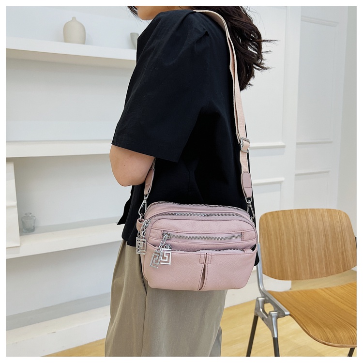 Túi xách đeo vai khóa kéo hoa văn