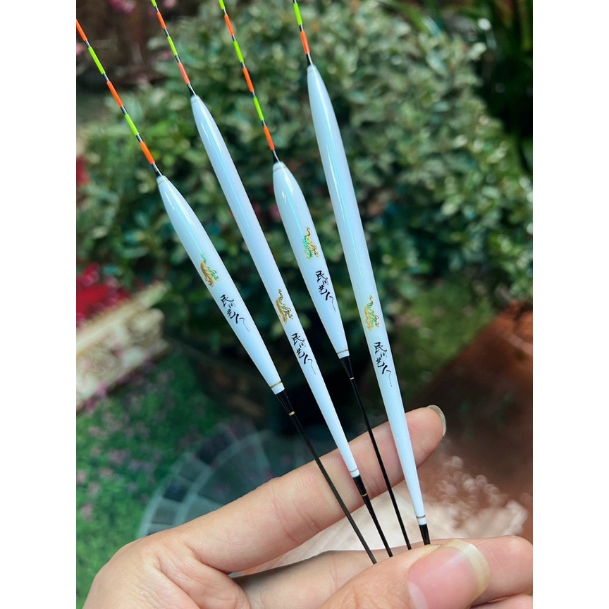 Phao lông công câu rô YM