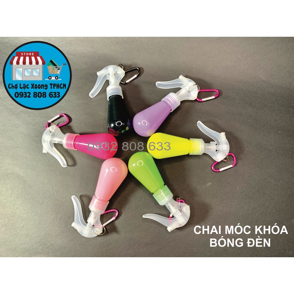 Chai Bóng Đèn Vòi Xịt Có Móc Khóa 60ml - Mix Màu Ngẫu Nhiên