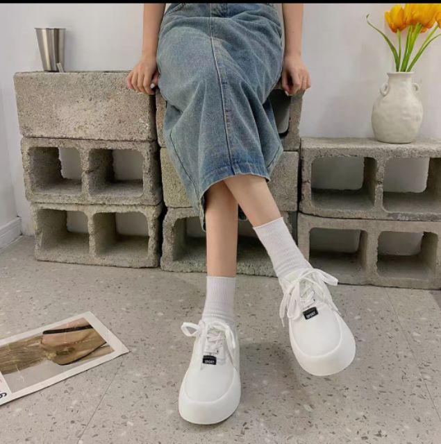 Giày Sport màu basic siêu độn
