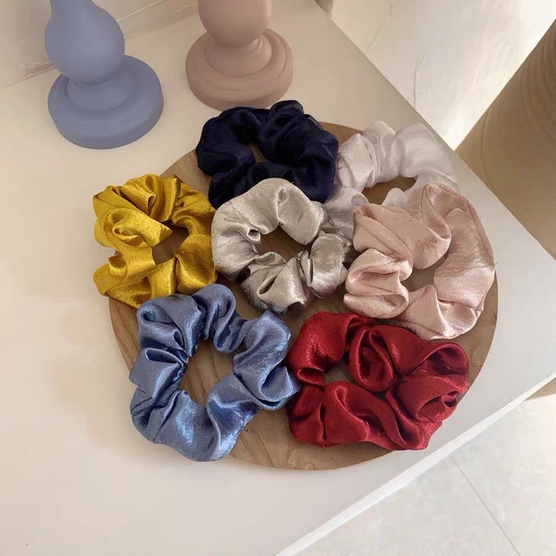 Scrunchies - Cột tóc scrunchie vải nhung lụa