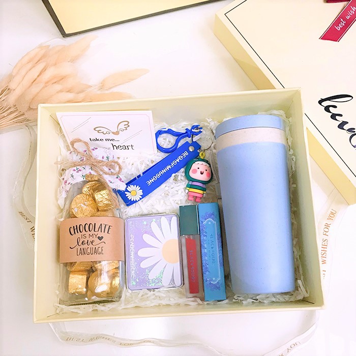 Bộ hộp quà tặng thiết kế tặng sinh nhật bạn gái, Mẹ nhiều mẫu cao cấp, dễ thương | BigBuy360 - bigbuy360.vn