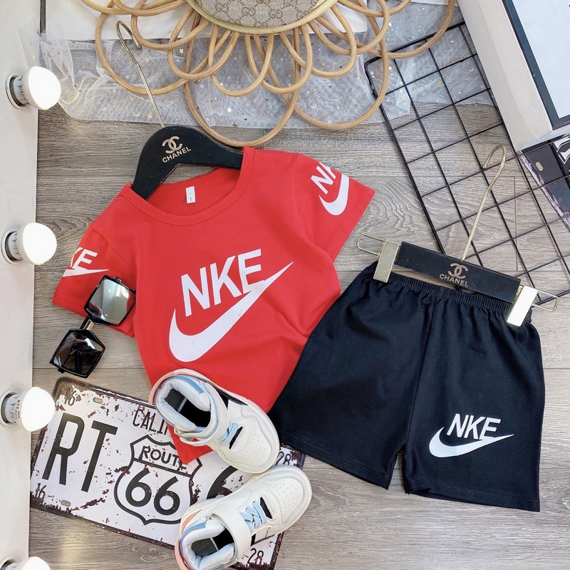 Bộ thể thao ni.ke cho bé