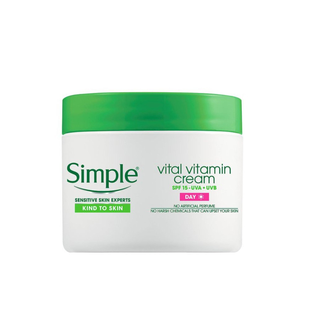 Kem Dưỡng Da Ban Ngày Simple Kind To Skin Vital Vitamin Day Cream SPF15