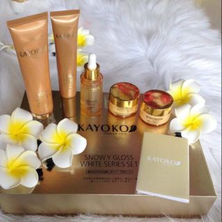 Bộ Mỹ Phẩm Kayoko Vàng 5 Món👉 Xuqwer