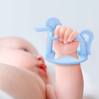 Gặm nướu MOYUUM chính hãng