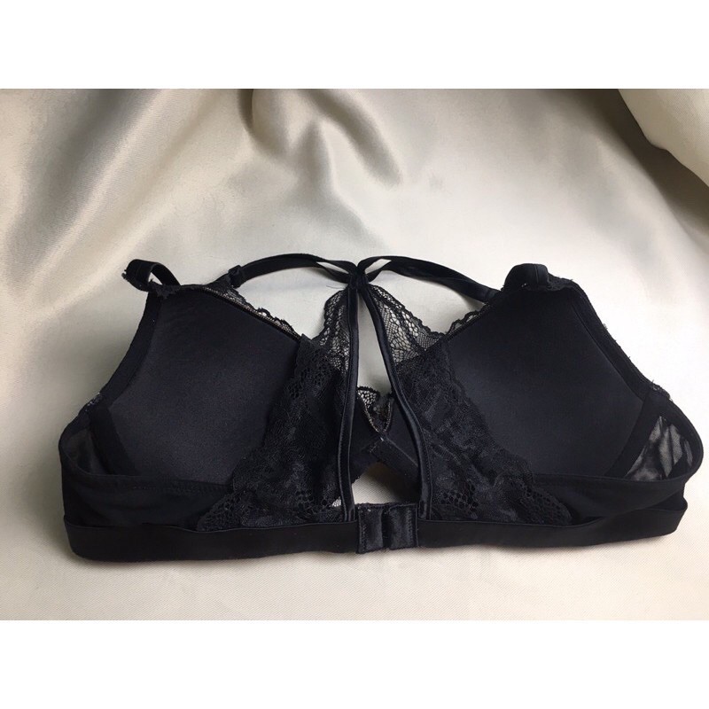 Áo ngực đen ren Calvin Klein có gọng size 34B