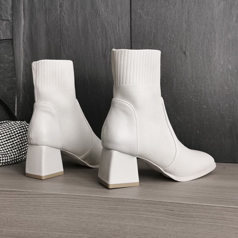 Giảm 70% GIÀY Bốt IELGY ống ngắn gót trung bình phong cách Anh Quốc sành điệu, Black,38 _Giá Gốc_ 523500 - 14K217