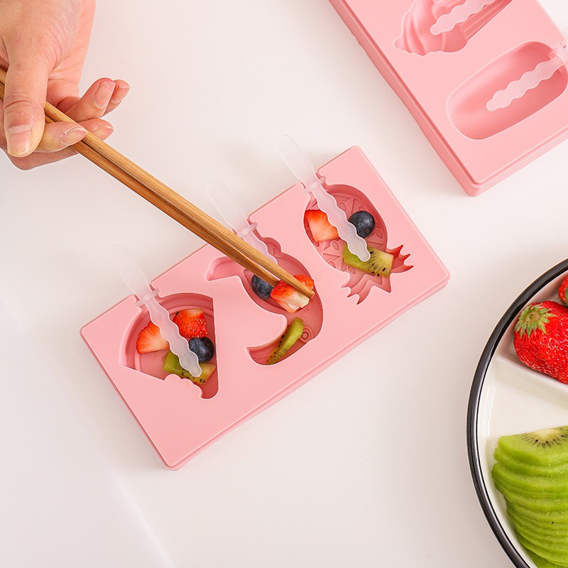 Khuôn làm kem nhiều hình bằng silicone cao cấp có nắp đậy (Tặng kèm que kem)