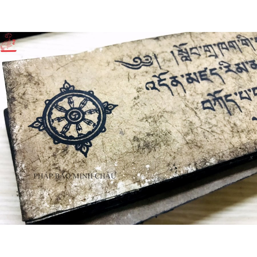 KINH ĐẠI GẢI THOÁT BÌA GỖ NEPAL 24CM X 7CM (ĐEN)