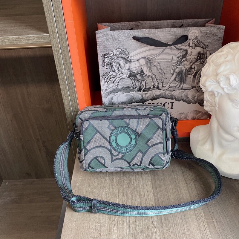 Túi đeo chéo BURBERRY cao cấp 2021 | BigBuy360 - bigbuy360.vn