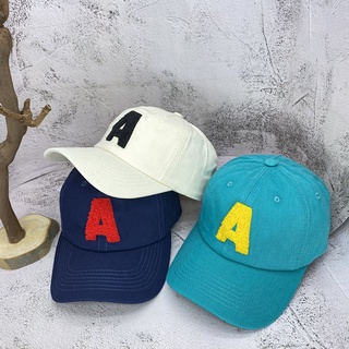 Mũ lưỡi trai thiết kế giản dị thời trang