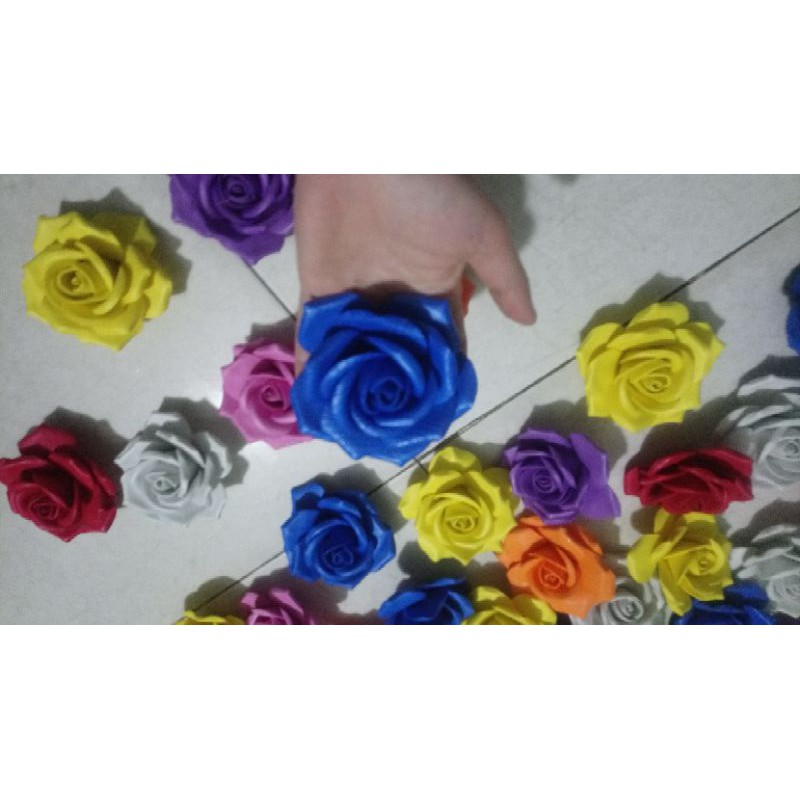 Hoa hồng mút xốp 11cm, giá : 7k/ cái