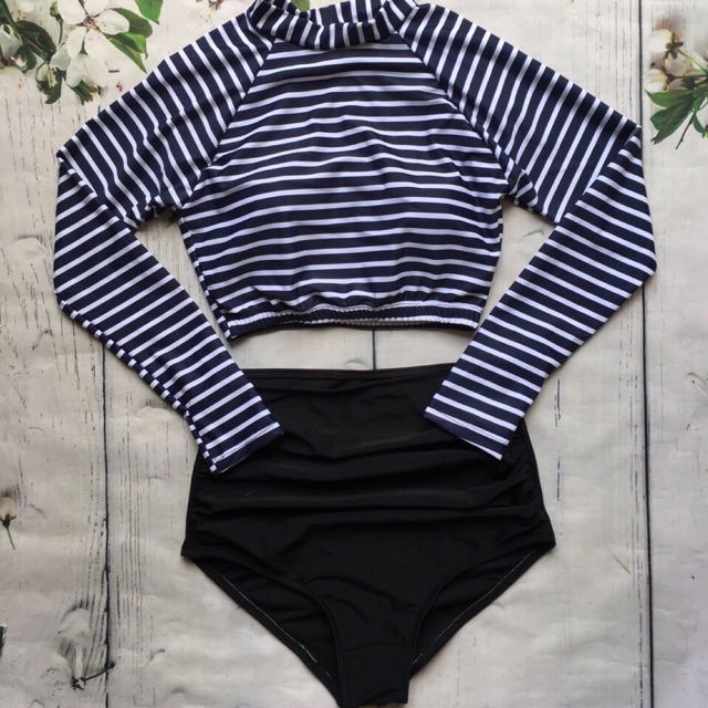 Bikini tay dài sọc ngang dễ thương