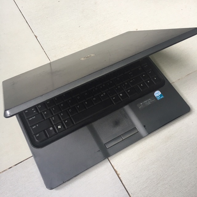 Laptop cũ văn phòng giá rẻ dưới một triệu đồng