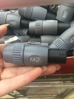 Combo 10 giắc speakon neutrik