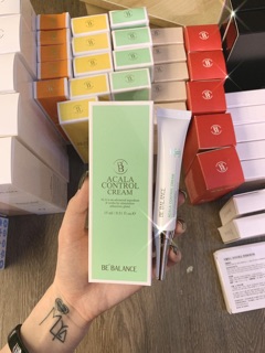 KEM DƯỠNG ACALA ( xanh )