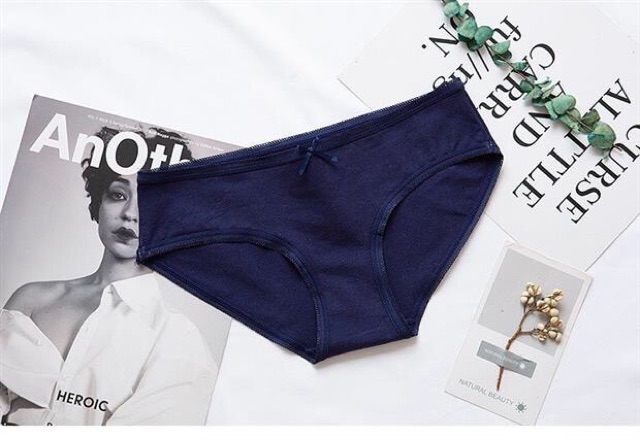 Quần Lót Nữ Cotton Trơn Basic Cạp Vừa Thấm Hút Mồ Hôi Co Giãn 4 Chiều Chống Hằn Viền Ôm Vòng 3 Kháng Khuẩn P026 | BigBuy360 - bigbuy360.vn