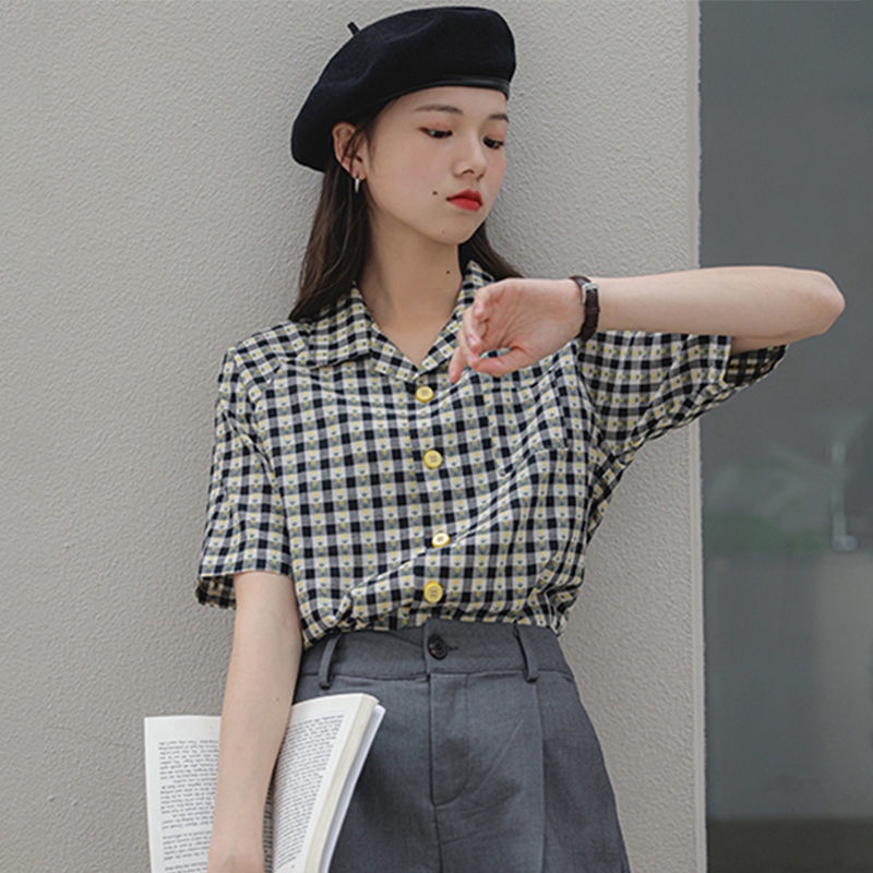 Plaid print suit collar short sleeve shirt women's 2022 summer new super fairy retro top Korean chiffon shirt<br />