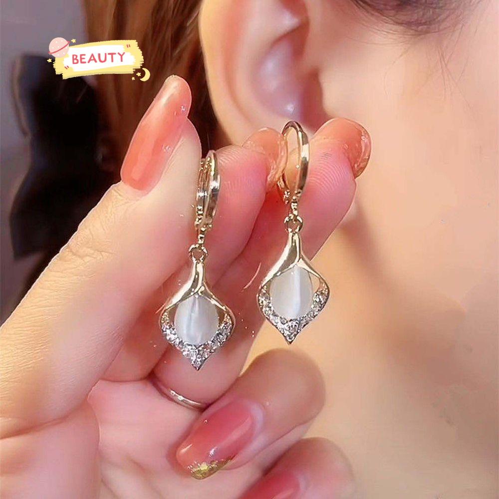 Hoa Tai Dáng Dài Đính Đá Opal Lấp Lánh Sang Trọng