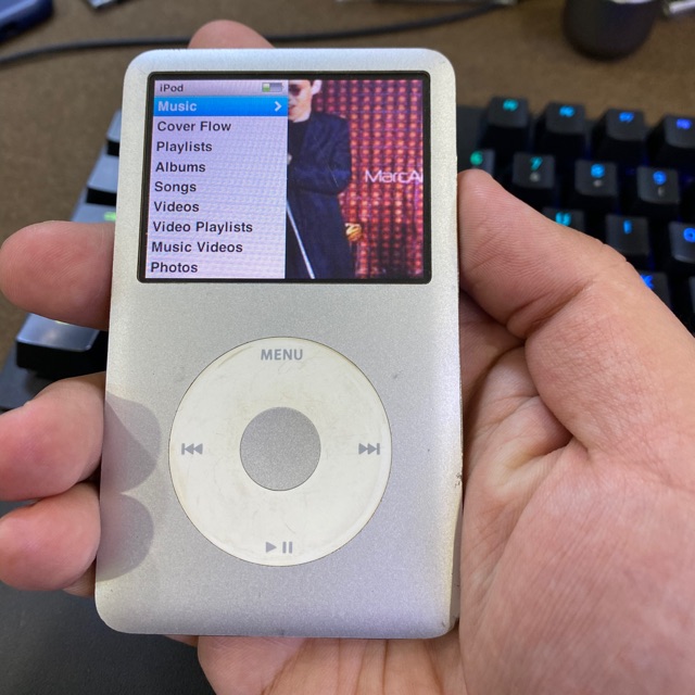 Máy nghe nhạc Apple iPod Classic Gen 7 120GB