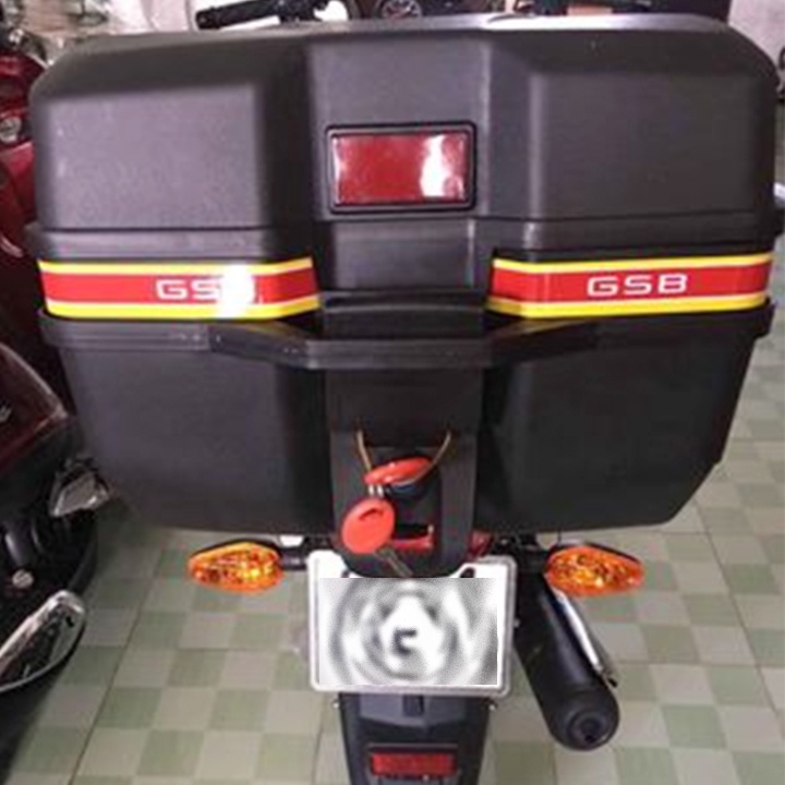 Thùng Đựng Đồ Gắn Đuôi Xe Máy GSB Nhựa Cứng