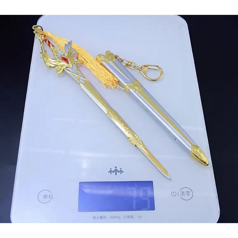 Mô hình kiếm Thiên Sứ Thánh Kiếm trong Đấu La Đại Lục dài 22cm bằng Kim Loại