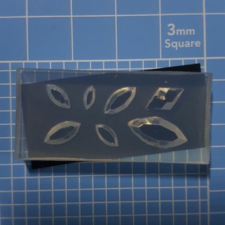 Khuôn silicon đúc hạt đá resin 3d KHC-04