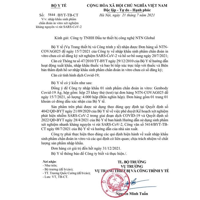 Bộ kit test nhanh Covid-19 Hàn Quốc GENBODY độ chính xác cao có que nhỏ lấy mẫu, không gây đau.