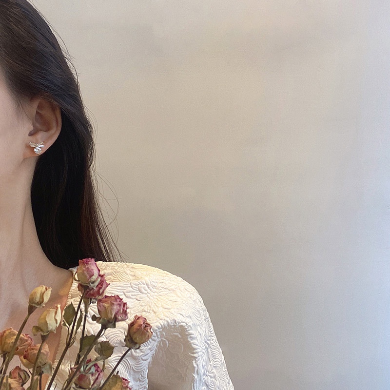 Bông tai nơ đính đá chuôi bạc 925 cao cấp dành cho nữ - Mely VV54