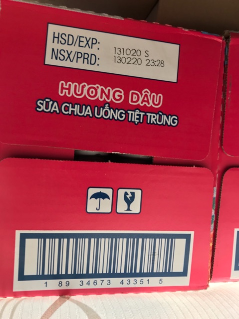 (Giá huỷ diệt)Sữa chua uống Su Su Lúa mạch.  1t 48 chai