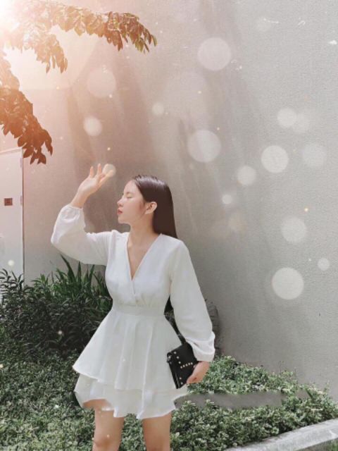 Jumpsuit trắng voan dễ thương xinh xắn