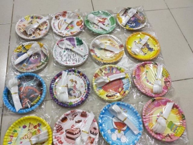 Combo 10 Đĩa Dĩa Sinh Nhật Giấy Kèm Muỗng Thìa Dùng Một Lần Xinh Xắn Dễ Thương