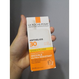 Kem Chống Nắng Laroche Posay Shaka Fluid
