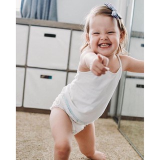 Bỉm dán Pampers Premium Protection size 5 35 miếng