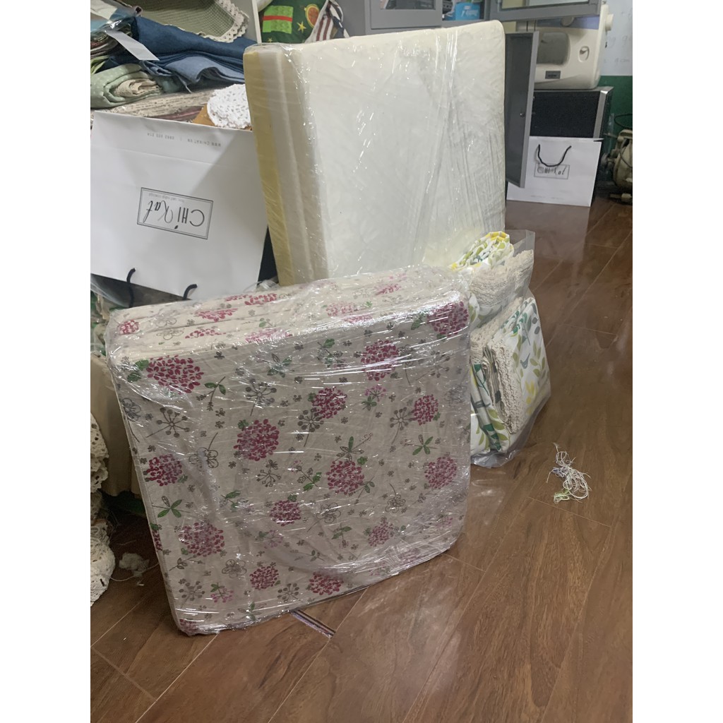 Khăn trải bàn Landecor đậm chất vintage mẫu cẩm tú cầu hồng-TB203