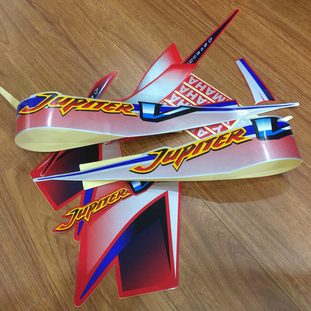 Tem dán xe Jupiter V màu đỏ, chất keo chất lượng bền đẹp, loại dày lâu phai màu