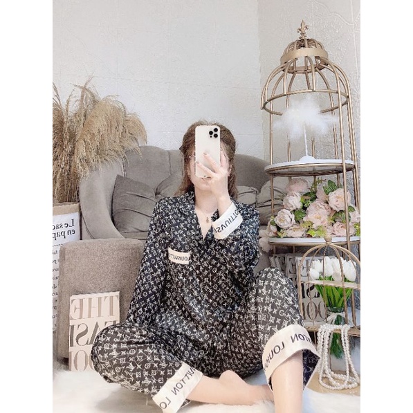 Bộ pijama khách đặt qua live