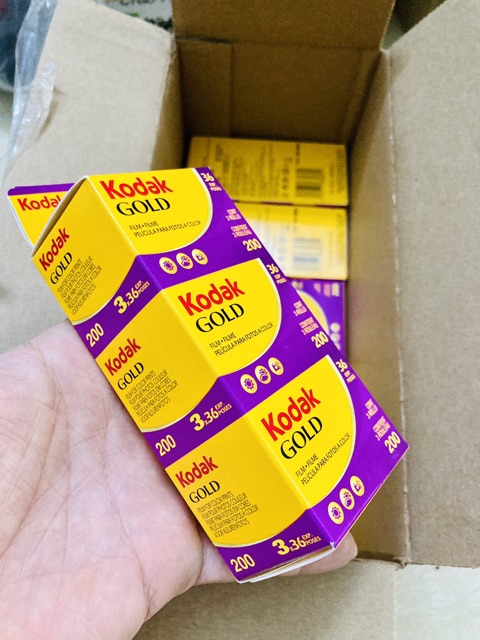 Film Kodak Gold 200 36 tấm date 2023 film 135 film 35mm