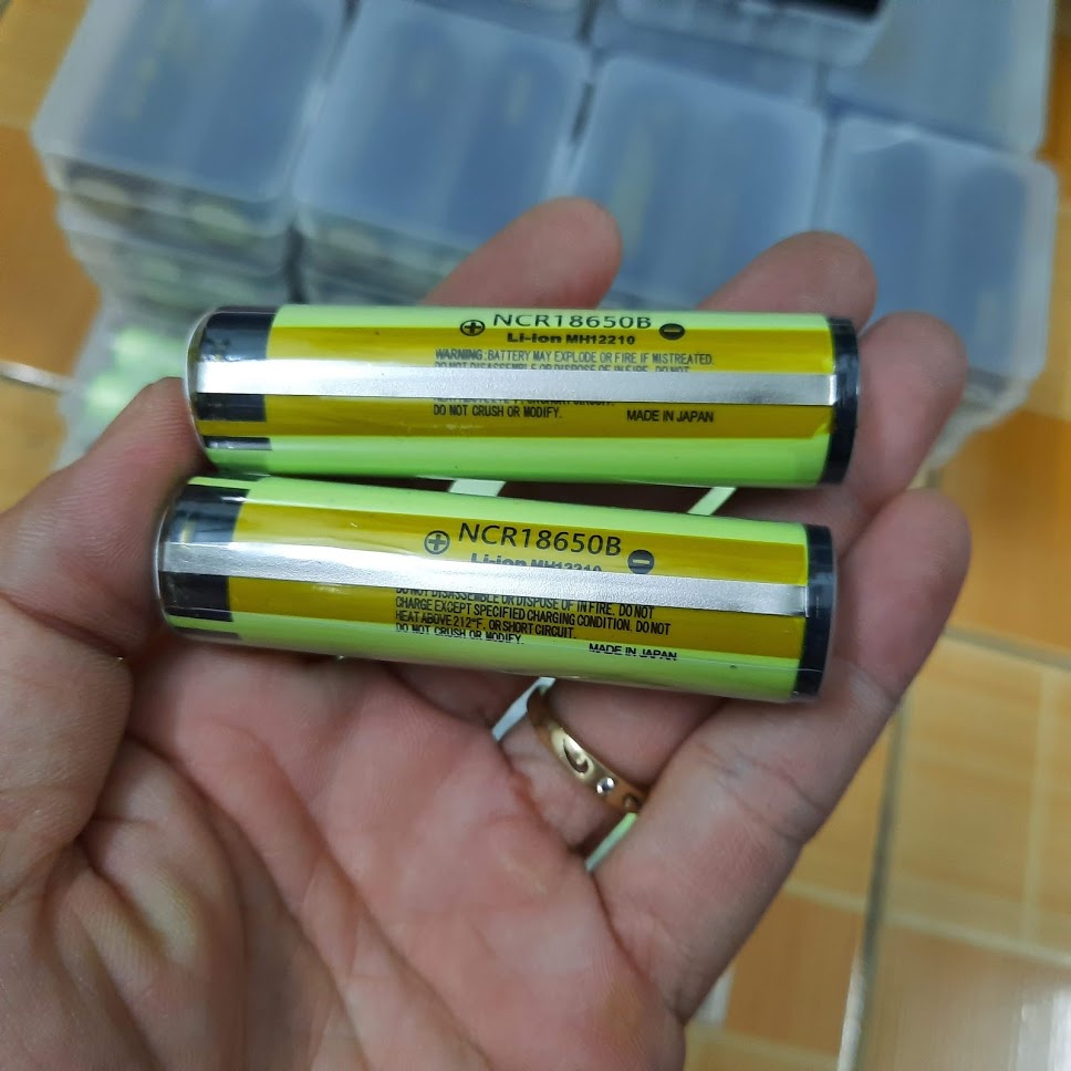 Pin sạc 18650 panasonic 3.7v dung lượng cao 3400mAh có mạch bảo vệ
