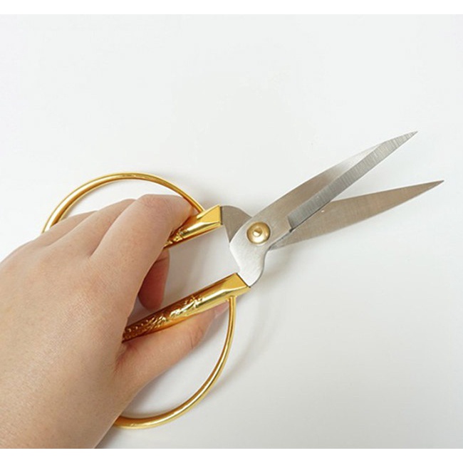 Kéo Rồng Vàng Siêu Bén Sang Trọng