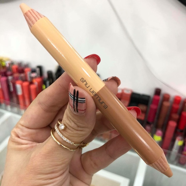 Che khuyết điểm dạng chì Shu Uemura